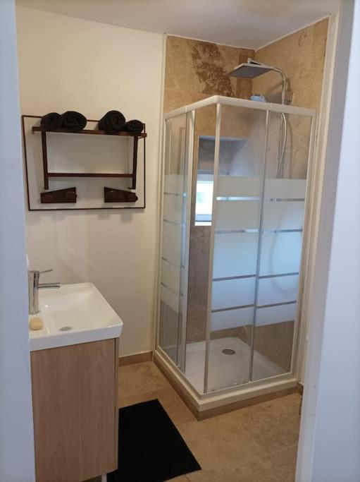 L Atelier De Raymond Aparthotel Verfeuil Εξωτερικό φωτογραφία