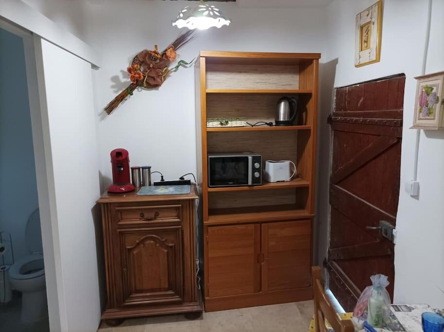 L Atelier De Raymond Aparthotel Verfeuil Εξωτερικό φωτογραφία